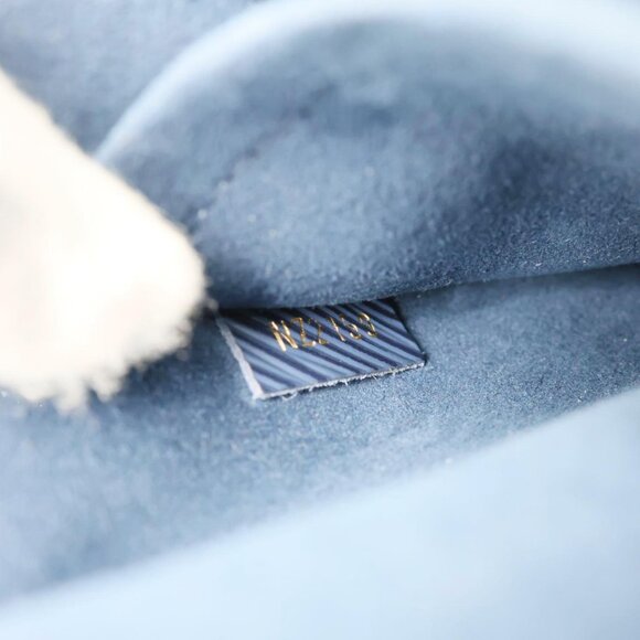 Louis Vuitton  Spring Street Monogram Vernis Epi Shoulder Bag Scarlet - Picture 14 of 14